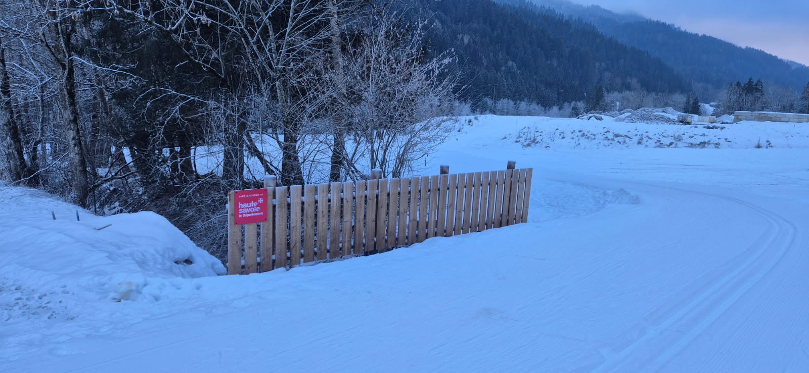 Photos 2 passerelle avec panneaux CD74